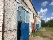 Продается нежилое здание (Гараж), 490,5 кв. м с ЗУ, 1 754 кв. м, Красноярский кр., с. Сухобузимское, ул. Ленина, дом 82